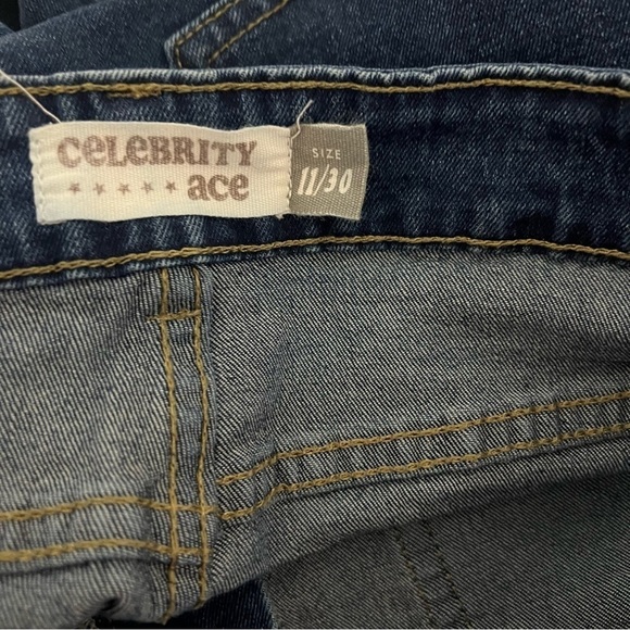 CELEBRITY ACE Junior Cargo Dark Wash “The Skater Jean” Size 11/30 Carpenter EUC - Picture 7 of 10